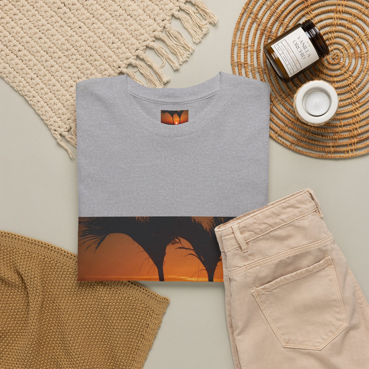 Unisex Sunset Palm Trees Swaying Heavy Cotton Tee