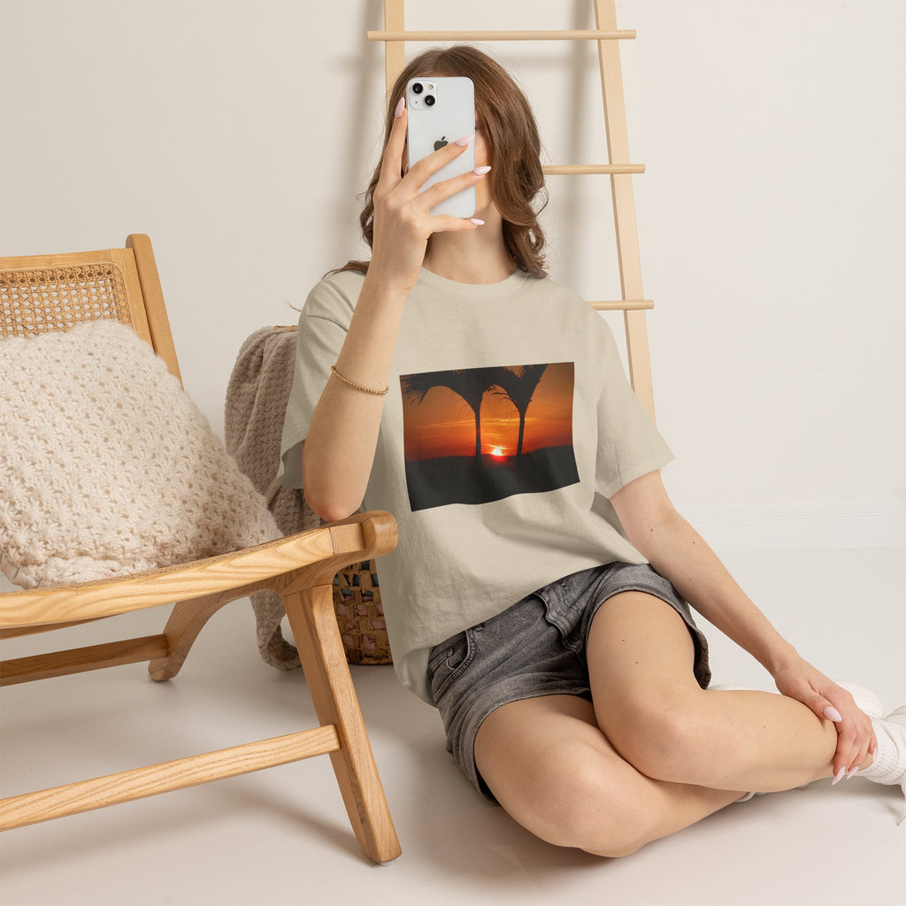 Unisex Sunset Palm Trees Swaying Heavy Cotton Tee