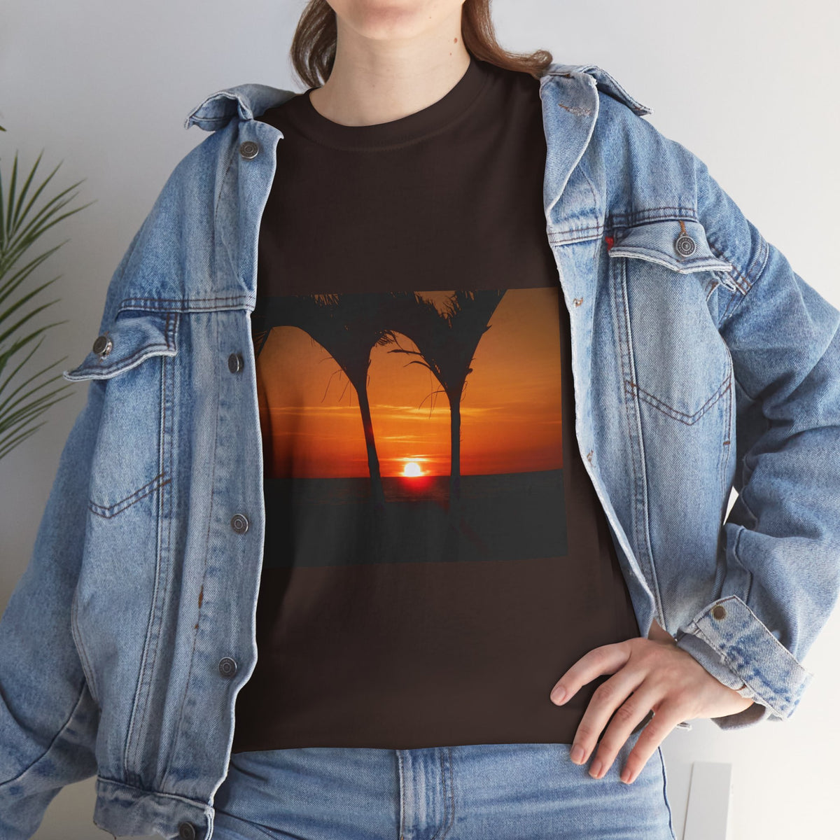 Unisex Sunset Palm Trees Swaying Heavy Cotton Tee