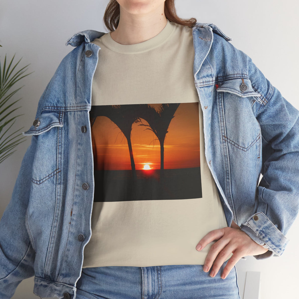 Unisex Sunset Palm Trees Swaying Heavy Cotton Tee